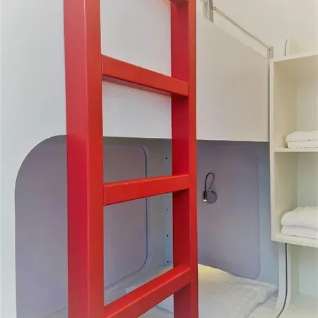 Ibis Styles Ost Messe Hotel 3*